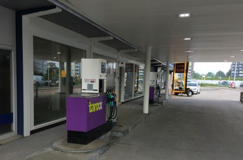 Tanxx onbemande tankstationformule Slump Oil