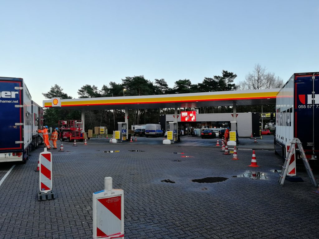 Hamer omkleuring Oeienbosch Shell Esso