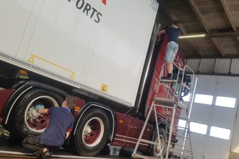 Truckwash Surhuisterveen