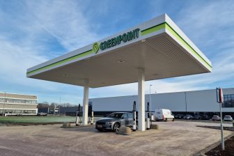 Greenpoint-tankstation Asten bij A67 uitgerust met ‘snelste laadpalen van de regio’