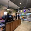 ESSO-tankstation ‘Den Bout’ aan A15 geopend met Tony’s Street Food