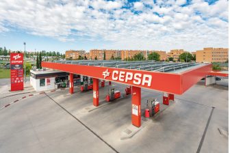 Meer dan vijfhonderd tankstations van Cepsa nu uitgerust met zonnepanelen