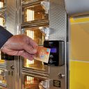 Contant betalen kan bij minder dan helft tankstations: ‘Branche voelt verantwoordelijkheid’